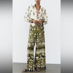 ZARA pants never worn!